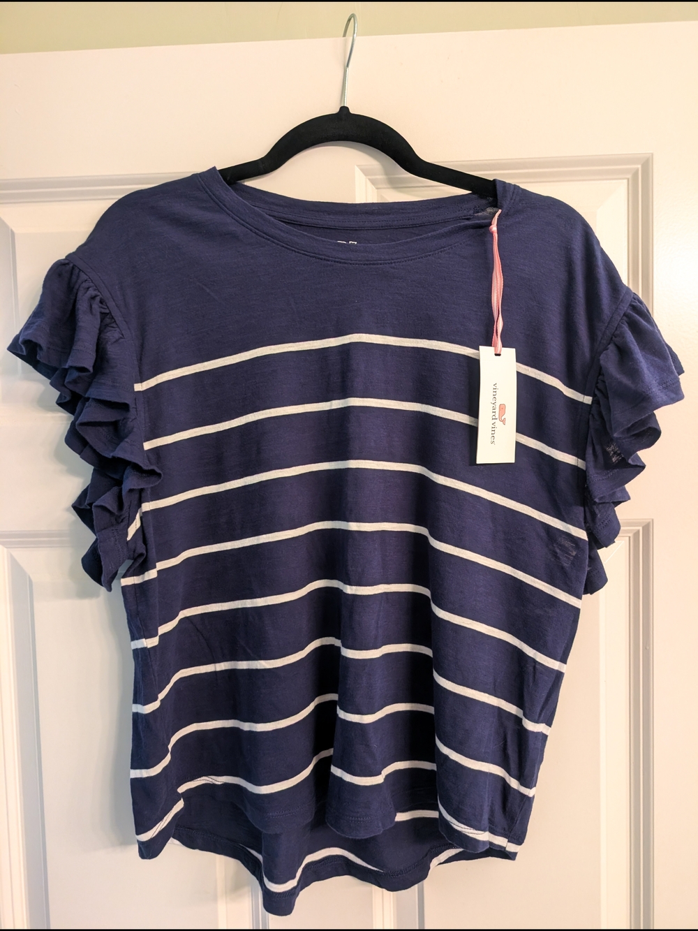 (NWT) Vineyard Vines Navy and White Striped Flutter Sleeve Surf Tee